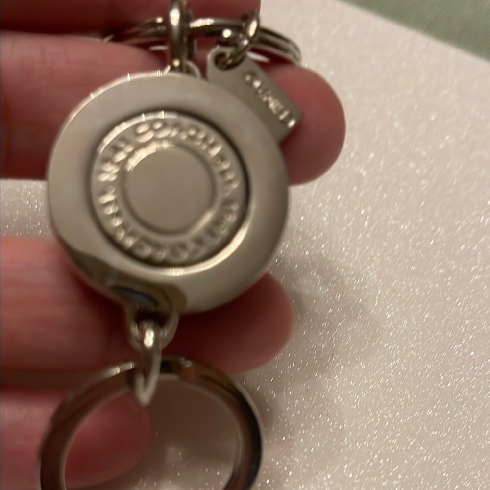 Coach Legacy Valet Keychain with Silver Key Rings - Picture 3 of 6